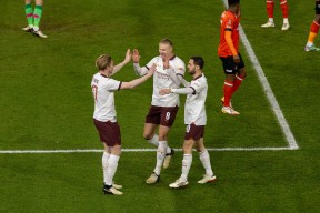 德布劳内在IG比赛中领先优势明显，大比分获胜引发热议！赢得满堂喝彩(库尔图瓦和德布劳内事件)