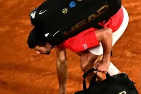  德约科维奇锁定2021年终第一 